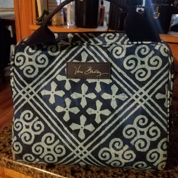 Vera Bradley Other - Vera Bradley lunch cooler
